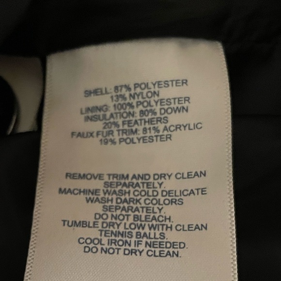 Lands End down puffer vest - Picture 5 of 5